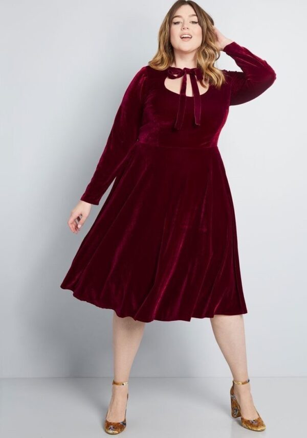 vestido velvet con lazo plus size